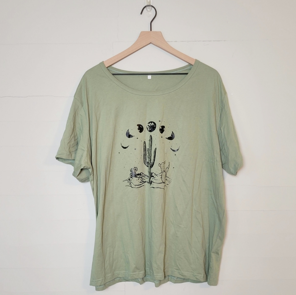 Cacti and moon phases T-Shirt